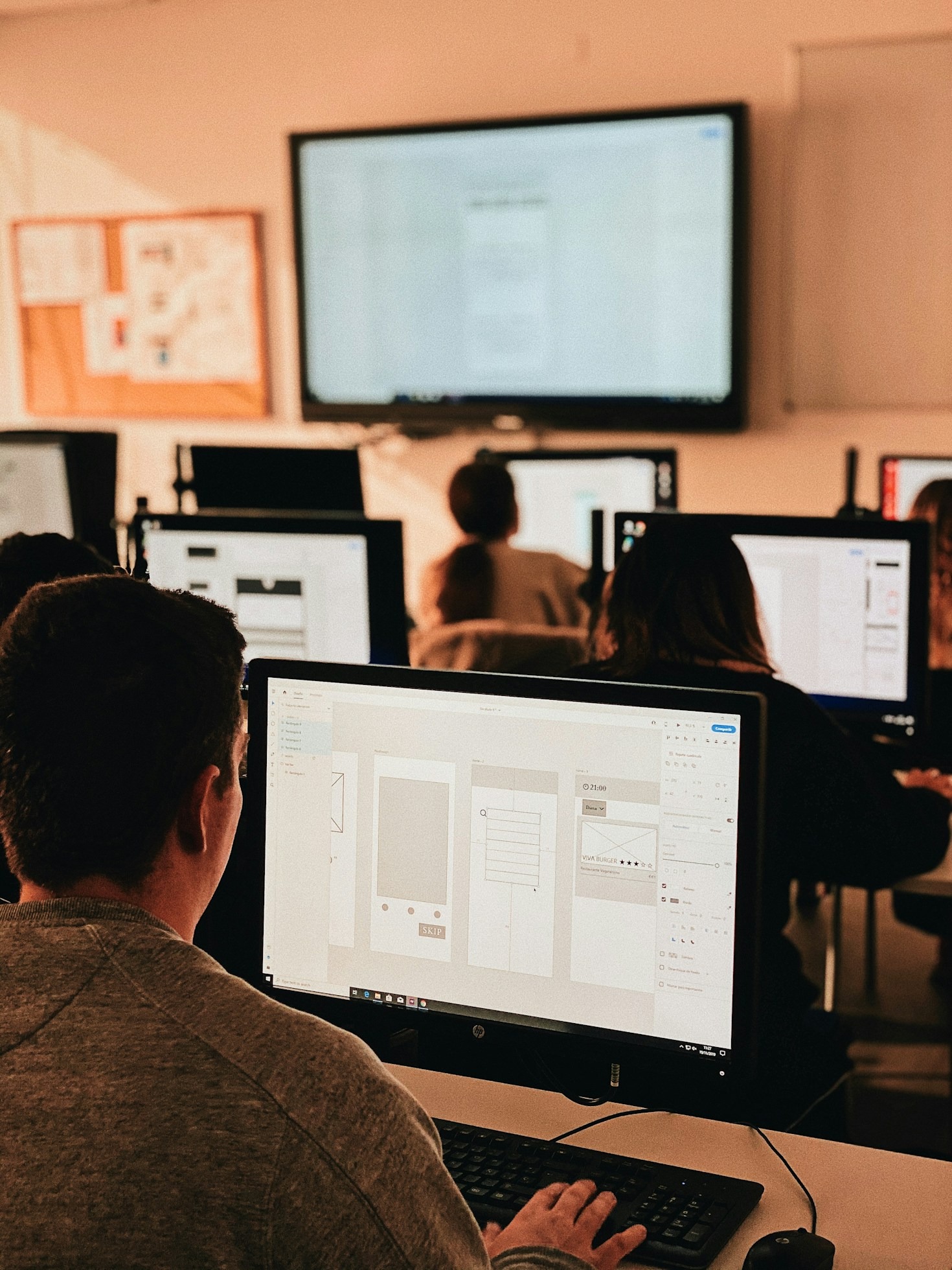 Why Self-Paced Courses Drive Academic Confidence